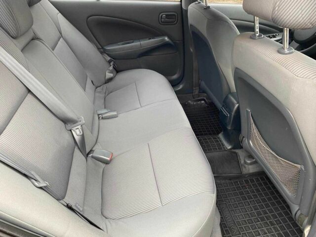 Синий Ниссан Альмера, объемом двигателя 1.6 л и пробегом 98 тыс. км за 5850 $, фото 13 на Automoto.ua