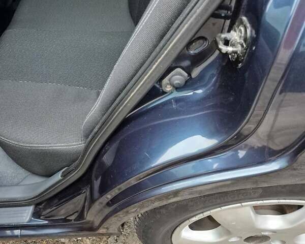 Синий Ниссан Альмера, объемом двигателя 1.6 л и пробегом 150 тыс. км за 5000 $, фото 8 на Automoto.ua