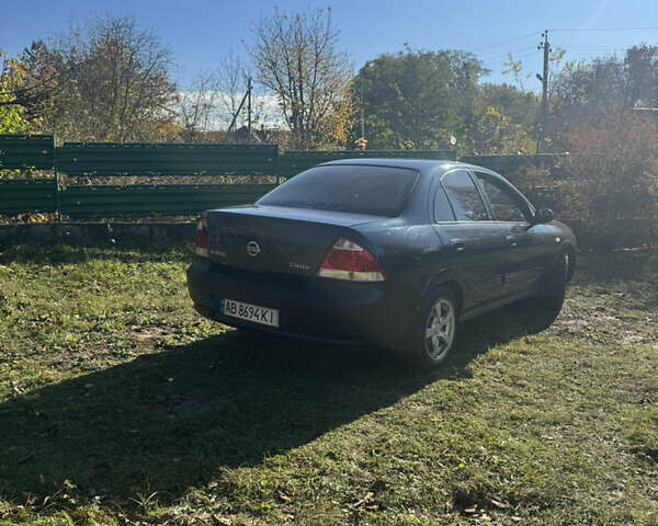 Синий Ниссан Альмера, объемом двигателя 1.6 л и пробегом 268 тыс. км за 3500 $, фото 4 на Automoto.ua