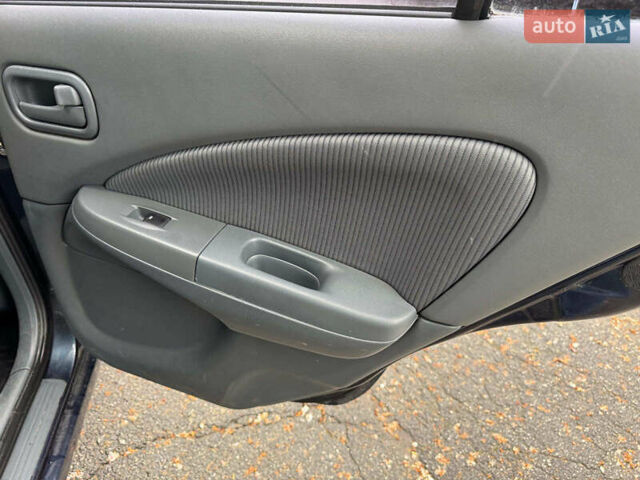 Синий Ниссан Альмера, объемом двигателя 1.6 л и пробегом 182 тыс. км за 4290 $, фото 16 на Automoto.ua