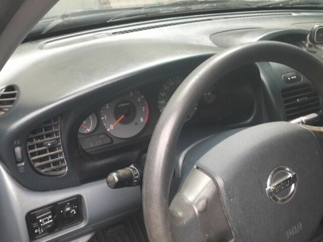 Синий Ниссан Альмера, объемом двигателя 0 л и пробегом 250 тыс. км за 3300 $, фото 3 на Automoto.ua