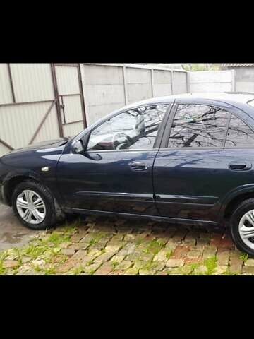 Синий Ниссан Альмера, объемом двигателя 1.6 л и пробегом 216 тыс. км за 3999 $, фото 1 на Automoto.ua