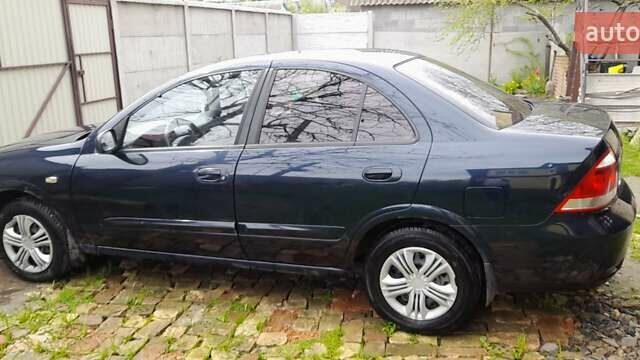 Синий Ниссан Альмера, объемом двигателя 1.6 л и пробегом 216 тыс. км за 3999 $, фото 12 на Automoto.ua