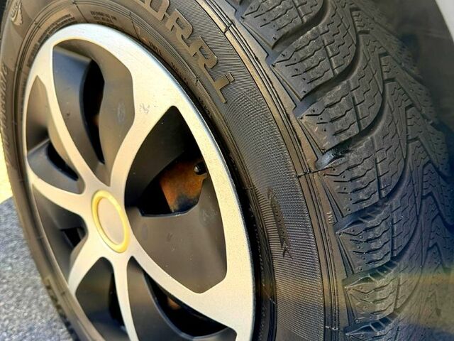 Синий Ниссан Альмера, объемом двигателя 1.6 л и пробегом 218 тыс. км за 5500 $, фото 10 на Automoto.ua