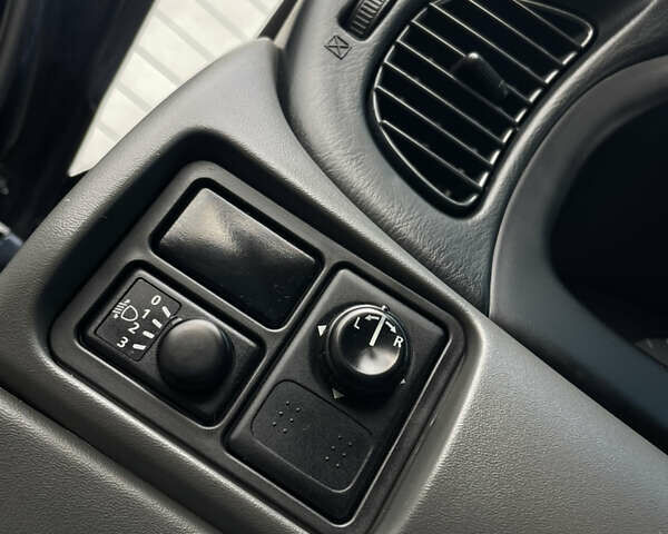 Синій Ніссан Альмера, об'ємом двигуна 1.6 л та пробігом 254 тис. км за 6650 $, фото 50 на Automoto.ua