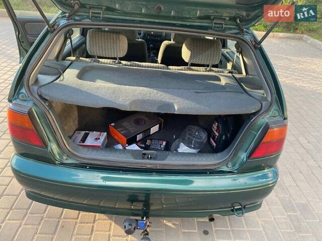 Зелений Ніссан Альмера, об'ємом двигуна 1.4 л та пробігом 275 тис. км за 4000 $, фото 1 на Automoto.ua