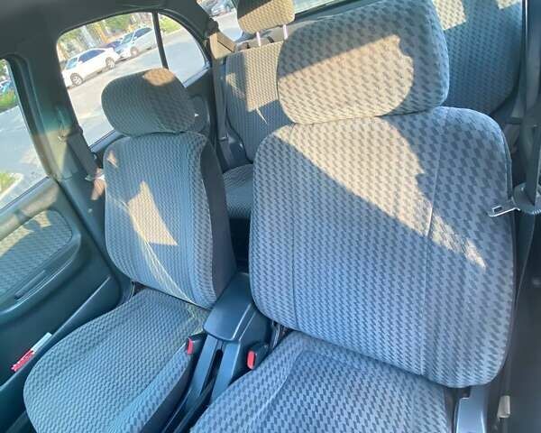 Зелений Ніссан Альмера, об'ємом двигуна 1.4 л та пробігом 275 тис. км за 4000 $, фото 3 на Automoto.ua