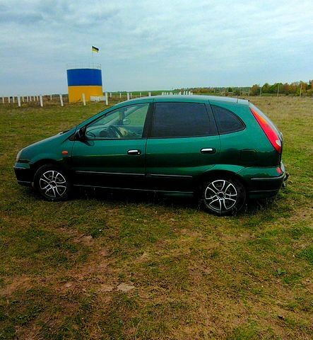 Зелений Ніссан Альмера, об'ємом двигуна 2.2 л та пробігом 350 тис. км за 2100 $, фото 7 на Automoto.ua