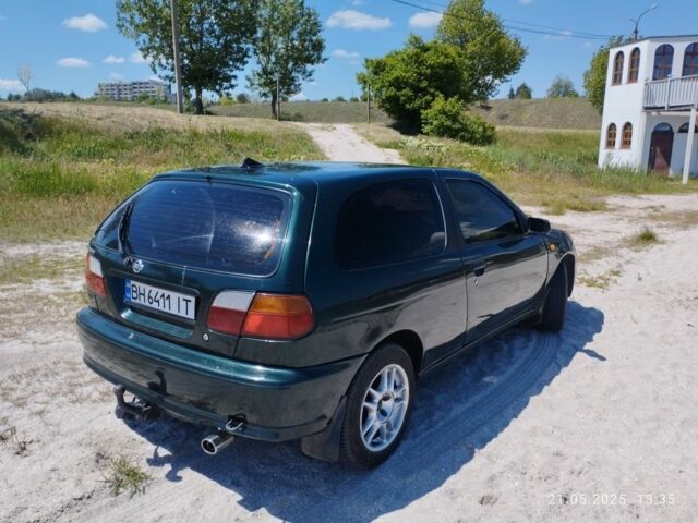 Зелений Ніссан Альмера, об'ємом двигуна 1.4 л та пробігом 2 тис. км за 1300 $, фото 1 на Automoto.ua