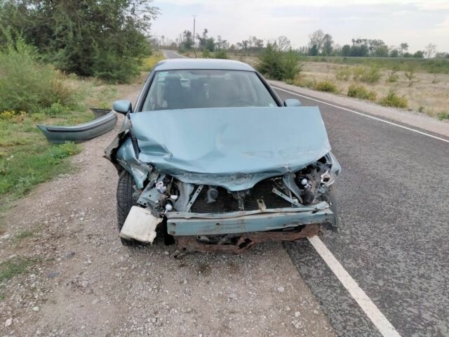 Зелений Ніссан Альмера, об'ємом двигуна 0 л та пробігом 270 тис. км за 1500 $, фото 7 на Automoto.ua