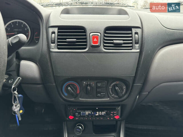 Зеленый Ниссан Альмера, объемом двигателя 1.5 л и пробегом 270 тыс. км за 3700 $, фото 23 на Automoto.ua