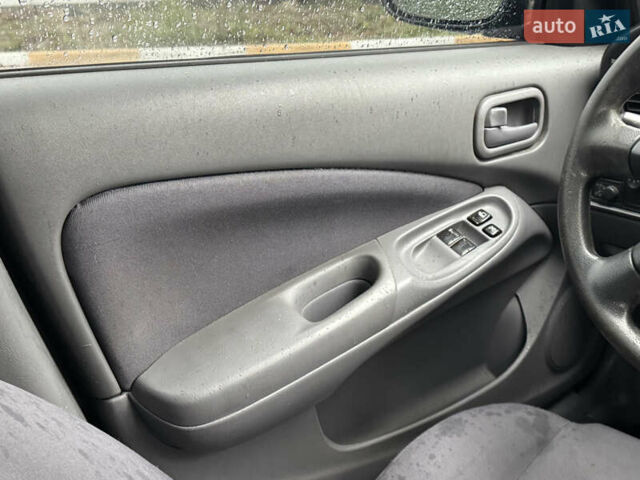 Зеленый Ниссан Альмера, объемом двигателя 1.5 л и пробегом 270 тыс. км за 3700 $, фото 22 на Automoto.ua