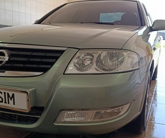 Зеленый Ниссан Альмера, объемом двигателя 1.6 л и пробегом 250 тыс. км за 5000 $, фото 2 на Automoto.ua