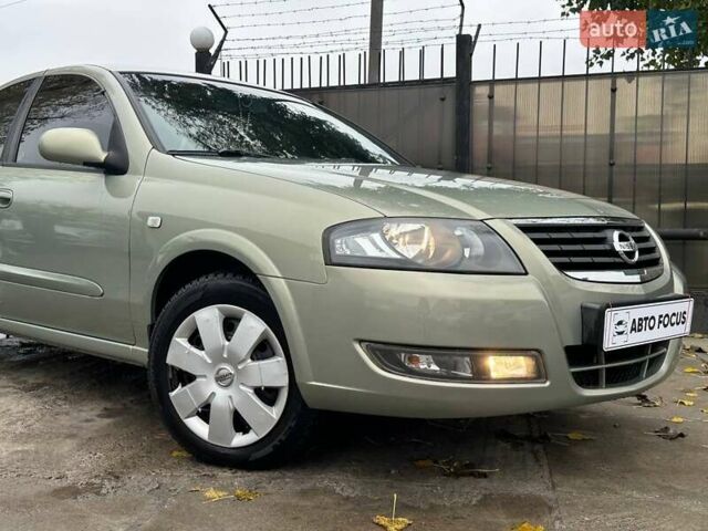 Зеленый Ниссан Альмера, объемом двигателя 1.6 л и пробегом 75 тыс. км за 4490 $, фото 3 на Automoto.ua