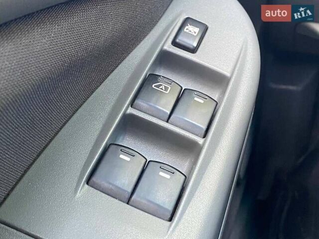 Зелений Ніссан Альмера, об'ємом двигуна 1.6 л та пробігом 75 тис. км за 5990 $, фото 19 на Automoto.ua