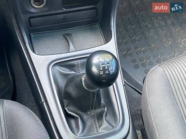 Зелений Ніссан Альмера, об'ємом двигуна 1.6 л та пробігом 75 тис. км за 5990 $, фото 17 на Automoto.ua