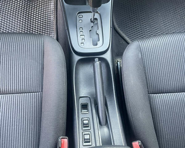 Зеленый Ниссан Альмера, объемом двигателя 1.6 л и пробегом 225 тыс. км за 5800 $, фото 14 на Automoto.ua