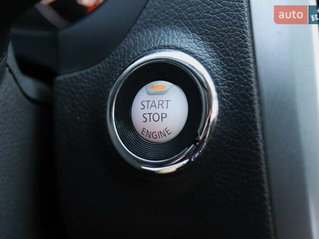 Белый Ниссан Альтима, объемом двигателя 2.5 л и пробегом 249 тыс. км за 8900 $, фото 22 на Automoto.ua