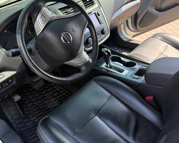 Белый Ниссан Альтима, объемом двигателя 2.49 л и пробегом 144 тыс. км за 13200 $, фото 4 на Automoto.ua