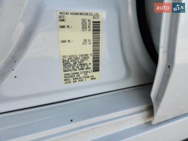 Білий Ніссан Альтіма, об'ємом двигуна 2.49 л та пробігом 164 тис. км за 1600 $, фото 11 на Automoto.ua