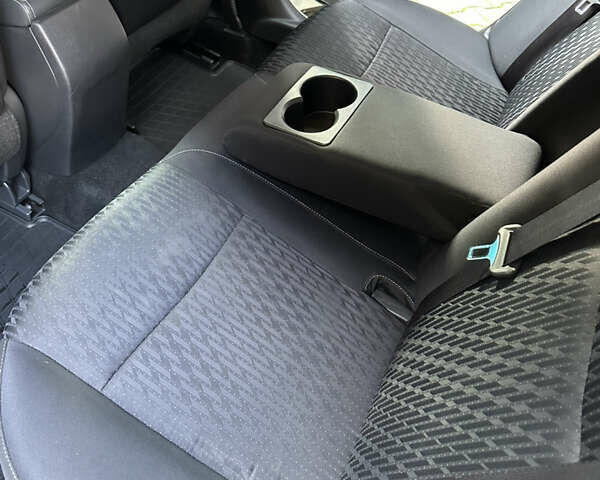 Белый Ниссан Альтима, объемом двигателя 2.49 л и пробегом 156 тыс. км за 10299 $, фото 13 на Automoto.ua