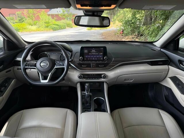 Білий Ніссан Альтіма, об'ємом двигуна 2.5 л та пробігом 31 тис. км за 6300 $, фото 6 на Automoto.ua