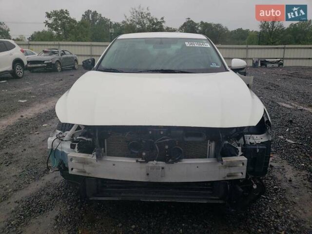 Білий Ніссан Альтіма, об'ємом двигуна 2.49 л та пробігом 48 тис. км за 2600 $, фото 4 на Automoto.ua