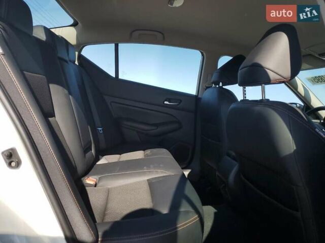 Білий Ніссан Альтіма, об'ємом двигуна 2.5 л та пробігом 83 тис. км за 3700 $, фото 8 на Automoto.ua