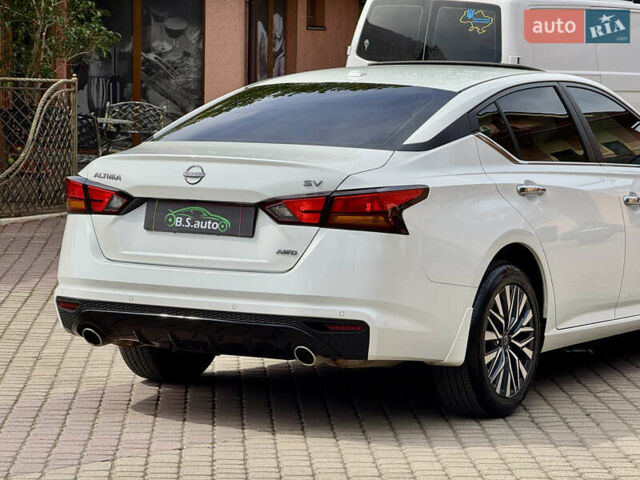 Белый Ниссан Альтима, объемом двигателя 2.5 л и пробегом 4 тыс. км за 24900 $, фото 20 на Automoto.ua