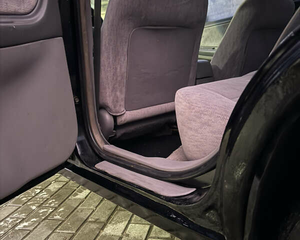 Черный Ниссан Альтима, объемом двигателя 2.4 л и пробегом 197 тыс. км за 3000 $, фото 7 на Automoto.ua