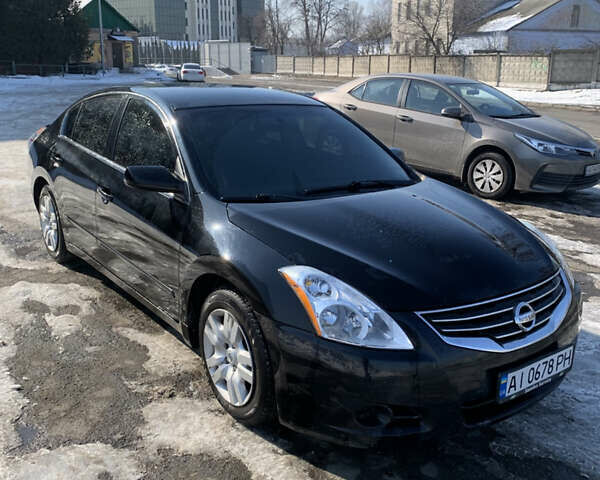 Черный Ниссан Альтима, объемом двигателя 2.49 л и пробегом 222 тыс. км за 5499 $, фото 3 на Automoto.ua