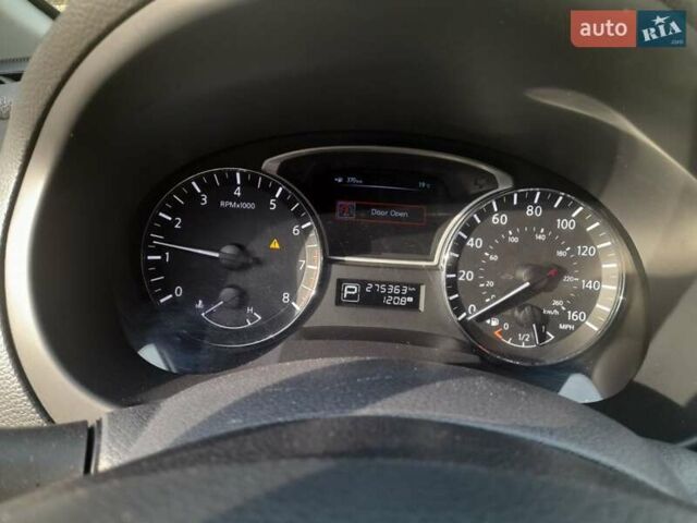 Чорний Ніссан Альтіма, об'ємом двигуна 2.49 л та пробігом 282 тис. км за 8200 $, фото 10 на Automoto.ua