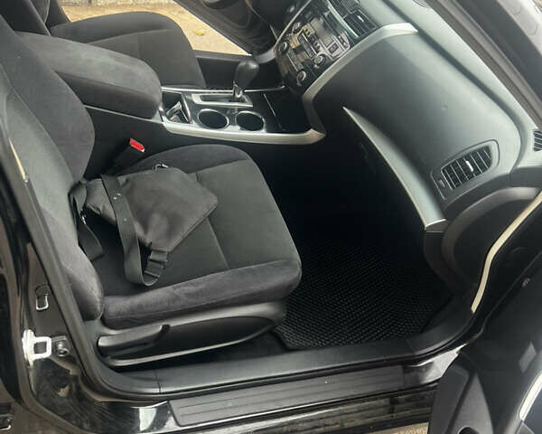 Черный Ниссан Альтима, объемом двигателя 2.49 л и пробегом 111 тыс. км за 8300 $, фото 10 на Automoto.ua