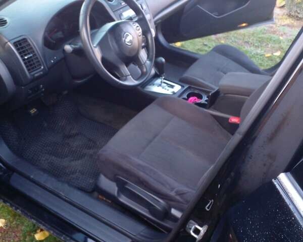 Чорний Ніссан Альтіма, об'ємом двигуна 2.49 л та пробігом 180 тис. км за 7000 $, фото 3 на Automoto.ua