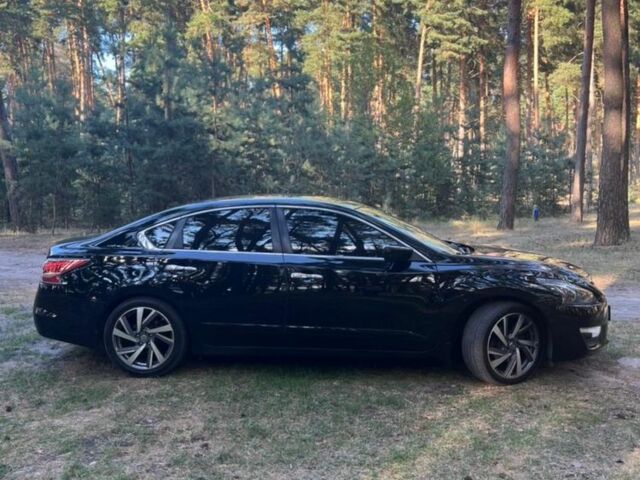 Чорний Ніссан Альтіма, об'ємом двигуна 2.5 л та пробігом 230 тис. км за 9999 $, фото 2 на Automoto.ua