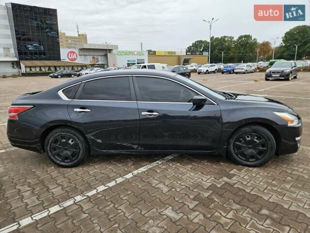 Чорний Ніссан Альтіма, об'ємом двигуна 2.49 л та пробігом 183 тис. км за 8150 $, фото 3 на Automoto.ua