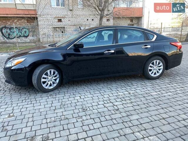 Черный Ниссан Альтима, объемом двигателя 2.49 л и пробегом 153 тыс. км за 8650 $, фото 34 на Automoto.ua