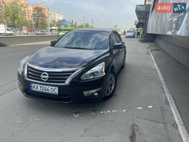 Черный Ниссан Альтима, объемом двигателя 2.49 л и пробегом 95 тыс. км за 9500 $, фото 12 на Automoto.ua