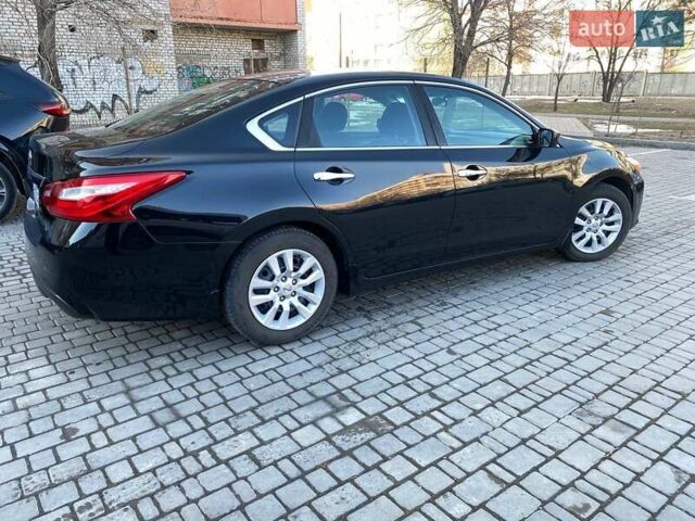 Черный Ниссан Альтима, объемом двигателя 2.49 л и пробегом 153 тыс. км за 8650 $, фото 8 на Automoto.ua