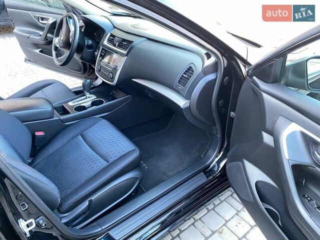 Черный Ниссан Альтима, объемом двигателя 2.49 л и пробегом 153 тыс. км за 8650 $, фото 30 на Automoto.ua