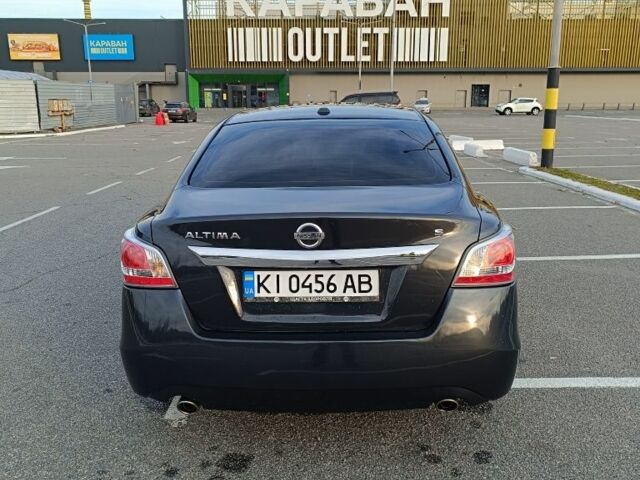 Черный Ниссан Альтима, объемом двигателя 2.5 л и пробегом 258 тыс. км за 7900 $, фото 7 на Automoto.ua