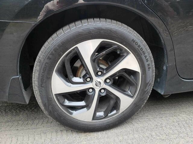 Черный Ниссан Альтима, объемом двигателя 2.5 л и пробегом 224 тыс. км за 8000 $, фото 4 на Automoto.ua