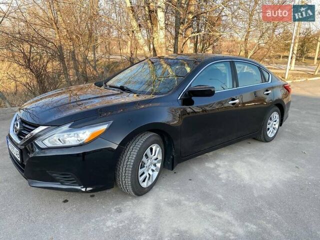 Черный Ниссан Альтима, объемом двигателя 2.49 л и пробегом 153 тыс. км за 8650 $, фото 17 на Automoto.ua