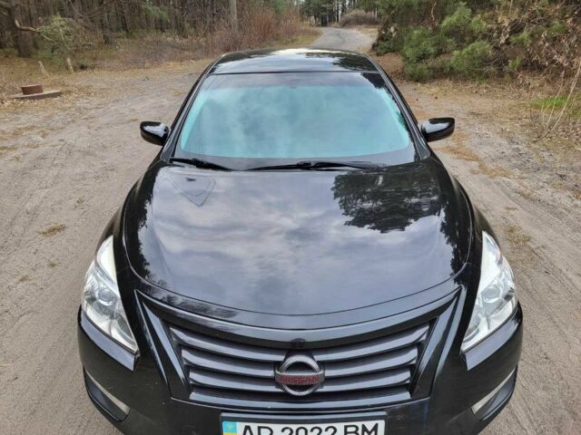 Черный Ниссан Альтима, объемом двигателя 2.5 л и пробегом 224 тыс. км за 8000 $, фото 1 на Automoto.ua