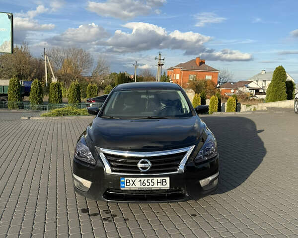 Черный Ниссан Альтима, объемом двигателя 2.49 л и пробегом 280 тыс. км за 8399 $, фото 1 на Automoto.ua