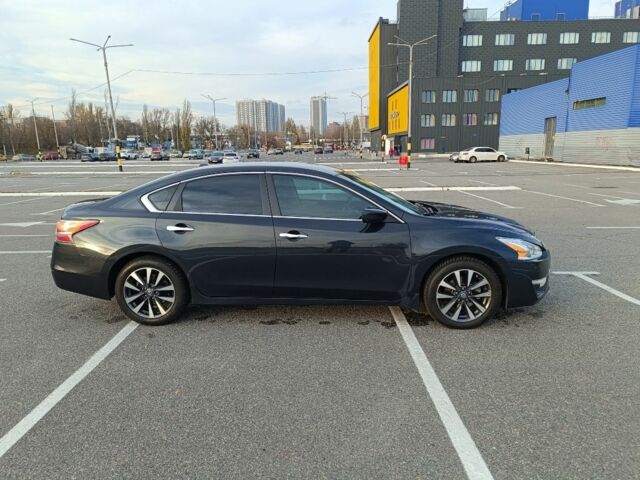 Черный Ниссан Альтима, объемом двигателя 2.5 л и пробегом 258 тыс. км за 7900 $, фото 3 на Automoto.ua