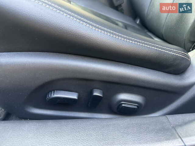 Черный Ниссан Альтима, объемом двигателя 2.49 л и пробегом 226 тыс. км за 10800 $, фото 12 на Automoto.ua