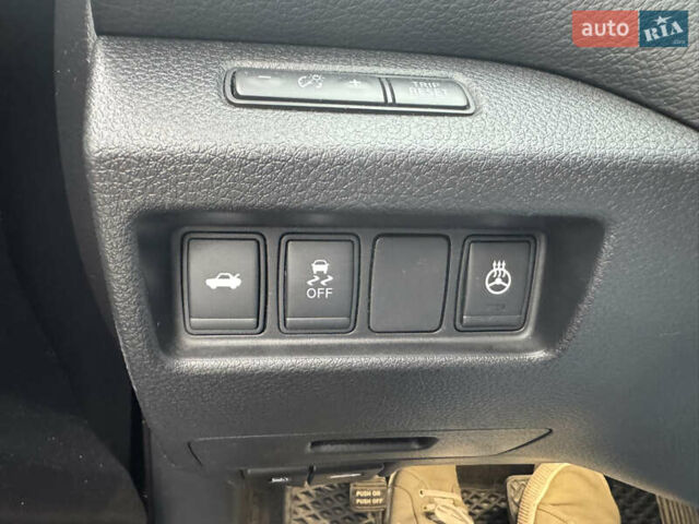 Черный Ниссан Альтима, объемом двигателя 2.49 л и пробегом 226 тыс. км за 10800 $, фото 26 на Automoto.ua