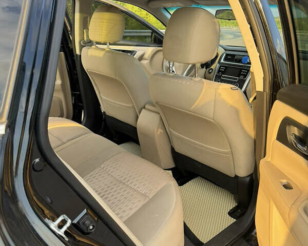 Черный Ниссан Альтима, объемом двигателя 2.49 л и пробегом 174 тыс. км за 9500 $, фото 10 на Automoto.ua