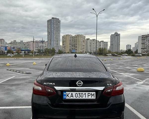 Черный Ниссан Альтима, объемом двигателя 2.49 л и пробегом 162 тыс. км за 13400 $, фото 3 на Automoto.ua